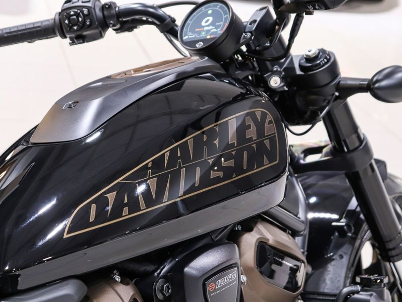 Harley Davidson Sportster S 1250 2024/2024 VIA BELLA VEÍCULOS ESPECIAIS CAXIAS DO SUL / Carros no Vale Harley Davidson Sportster S 1250 2024/2024 VIA BELLA VEÍCULOS ESPECIAIS CAXIAS DO SUL / Carros no Vale