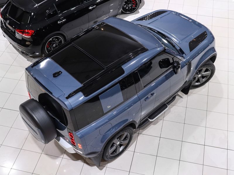 Land Rover DEFENDER 3.0 D300 TURBO DIESEL MHEV 90 HSE AWD AUTOMÁTICO 2023/2023 VIA BELLA VEÍCULOS ESPECIAIS CAXIAS DO SUL / Carros no Vale