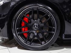 Mercedes-Benz A 45 AMG 2.0 CGI GASOLINA S 4MATIC SPEEDSHIFT 2022/2023 VIA BELLA VEÍCULOS ESPECIAIS CAXIAS DO SUL / Carros no Vale