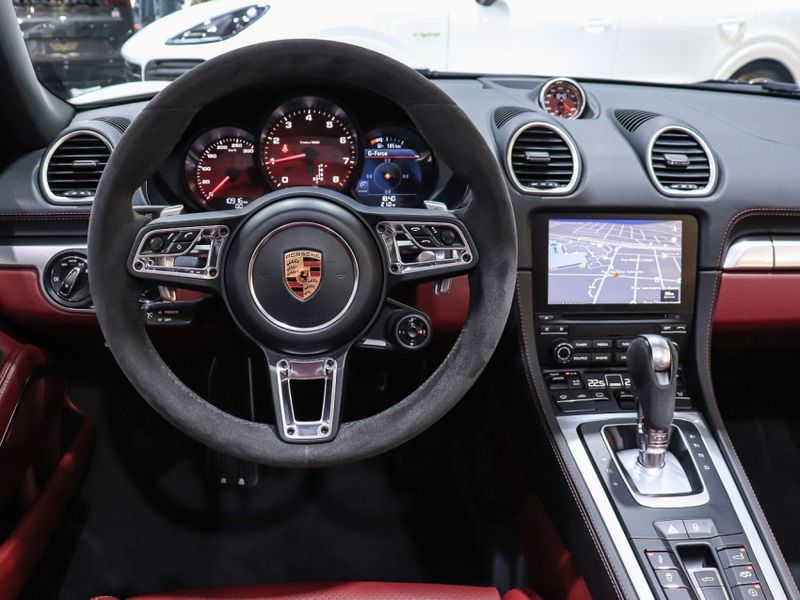 Porsche 718 2.5 16V H4 GASOLINA BOXSTER S PDK 2017/2018 VIA BELLA VEÍCULOS ESPECIAIS CAXIAS DO SUL / Carros no Vale