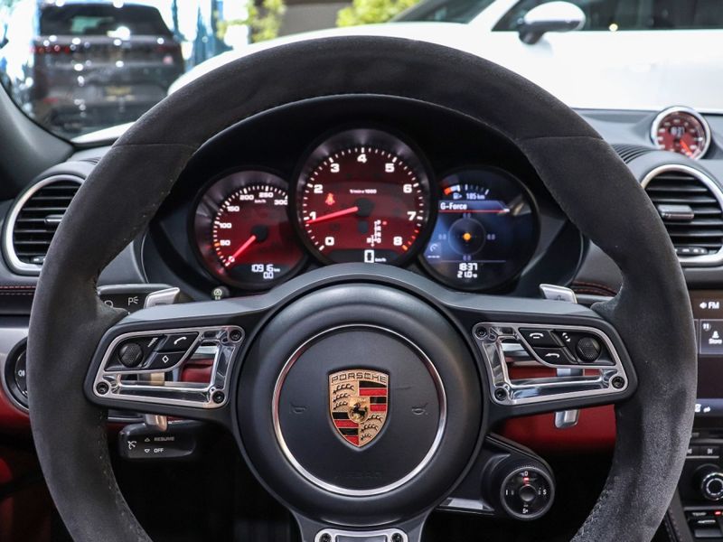 Porsche 718 2.5 16V H4 GASOLINA BOXSTER S PDK 2017/2018 VIA BELLA VEÍCULOS ESPECIAIS CAXIAS DO SUL / Carros no Vale