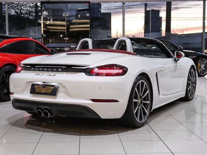 Porsche 718 2.5 16V H4 GASOLINA BOXSTER S PDK 2017/2018 VIA BELLA VEÍCULOS ESPECIAIS CAXIAS DO SUL / Carros no Vale