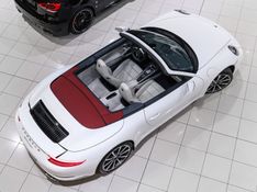 Porsche 911 3.0 24V H6 GASOLINA CARRERA CABRIOLET PDK 2017/2017 VIA BELLA VEÍCULOS ESPECIAIS CAXIAS DO SUL / Carros no Vale