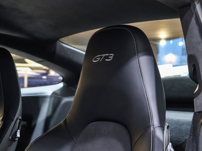 Porsche 911 3.8 GT3 6 CILINDROS 24V GASOLINA 2P AUTOMÁTICO 2014/2014 VIA BELLA VEÍCULOS ESPECIAIS CAXIAS DO SUL / Carros no Vale