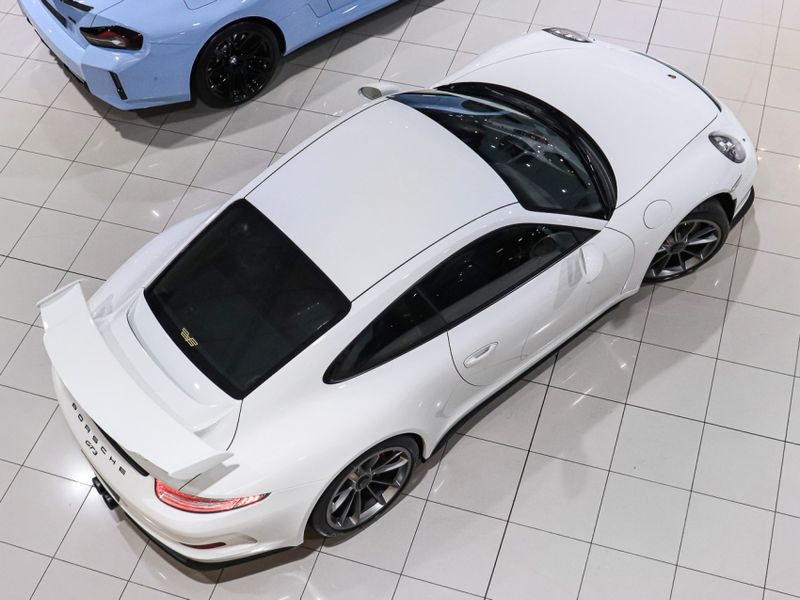 Porsche 911 3.8 GT3 6 CILINDROS 24V GASOLINA 2P AUTOMÁTICO 2014/2014 VIA BELLA VEÍCULOS ESPECIAIS CAXIAS DO SUL / Carros no Vale