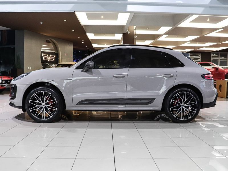 Porsche MACAN 2.0 TURBO GASOLINA T PDK 2022/2023 VIA BELLA VEÍCULOS ESPECIAIS CAXIAS DO SUL / Carros no Vale