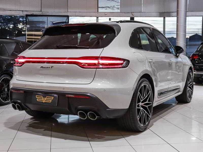 Porsche MACAN 2.0 TURBO GASOLINA T PDK 2022/2023 VIA BELLA VEÍCULOS ESPECIAIS CAXIAS DO SUL / Carros no Vale