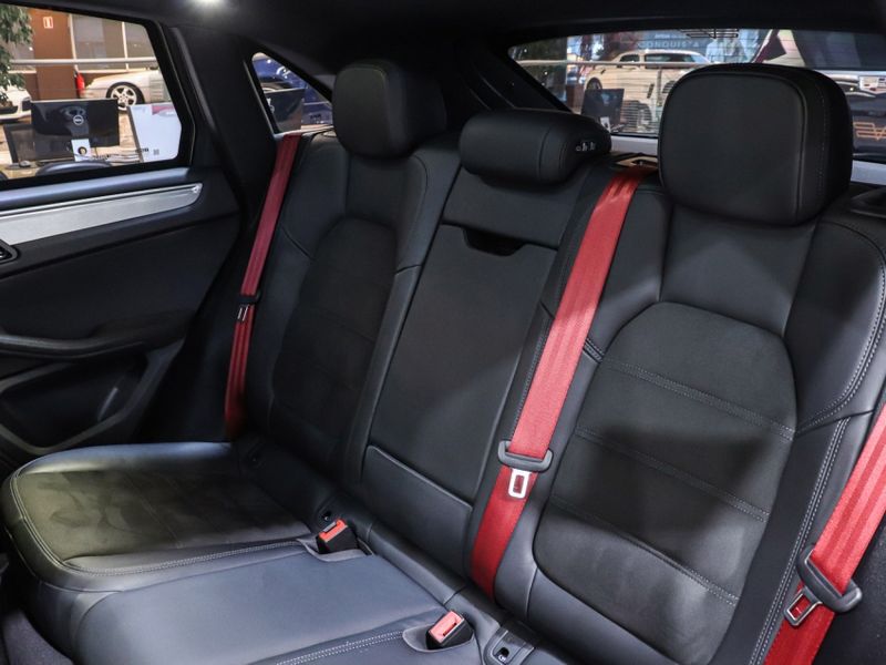 Porsche MACAN 2.9 V6 BITURBO GASOLINA GTS PDK 2023/2023 VIA BELLA VEÍCULOS ESPECIAIS CAXIAS DO SUL / Carros no Vale Porsche MACAN 2.9 V6 BITURBO GASOLINA GTS PDK 2023/2023 VIA BELLA VEÍCULOS ESPECIAIS CAXIAS DO SUL / Carros no Vale