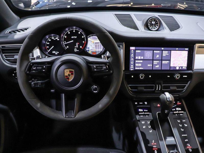 Porsche MACAN 2.9 V6 BITURBO GASOLINA GTS PDK 2023/2023 VIA BELLA VEÍCULOS ESPECIAIS CAXIAS DO SUL / Carros no Vale Porsche MACAN 2.9 V6 BITURBO GASOLINA GTS PDK 2023/2023 VIA BELLA VEÍCULOS ESPECIAIS CAXIAS DO SUL / Carros no Vale