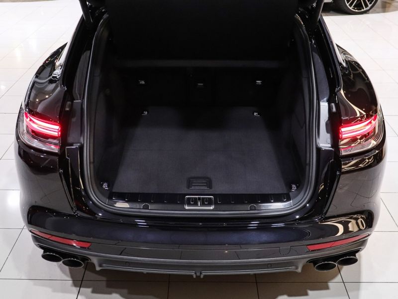 Porsche PANAMERA 2.9 V6 E-HYBRID 4 SPORT TURISMO PDK 2022/2022 VIA BELLA VEÍCULOS ESPECIAIS CAXIAS DO SUL / Carros no Vale