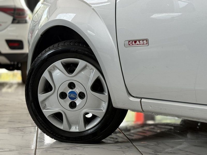 Ford FIESTA SEDAN 1.6 2011 SÓ MOTOS E AUTOMÓVEIS SANTA CRUZ DO SUL / Carros no Vale