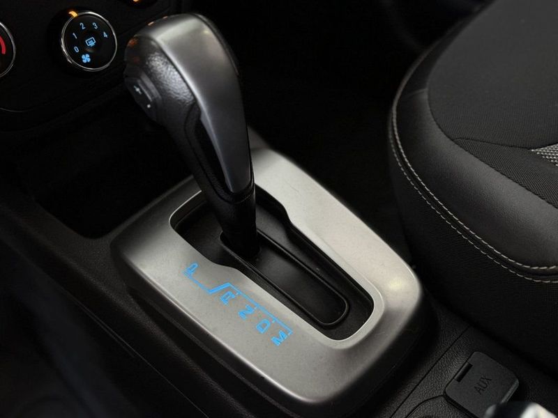 CHEVROLET SPIN ACTIV 1.8 2018 SÓ MOTOS E AUTOMÓVEIS SANTA CRUZ DO SUL / Carros no Vale