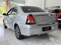 Toyota ETIOS SEDAN PLATINUM 1.5 (RESERVADO) 2016 SÓ MOTOS E AUTOMÓVEIS SANTA CRUZ DO SUL / Carros no Vale