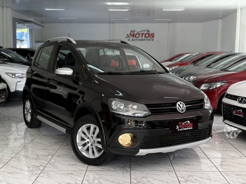 VOLKSWAGEN CROSSFOX GII 1.6 2014 SÓ MOTOS E AUTOMÓVEIS SANTA CRUZ DO SUL / Carros no Vale