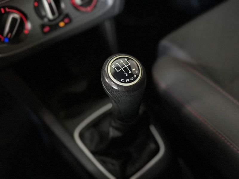 VOLKSWAGEN CROSSFOX GII 1.6 2014 SÓ MOTOS E AUTOMÓVEIS SANTA CRUZ DO SUL / Carros no Vale