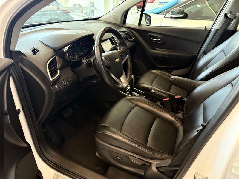 Chevrolet Tracker Premier 1.4 Turbo 16v 2017/2018 COVEL VEICULOS ENCANTADO / Carros no Vale