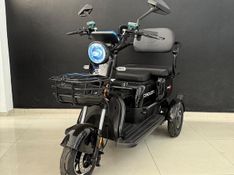 Conduzza Triciclo Sydney 2025/2025 COVEL VEICULOS ENCANTADO / Carros no Vale