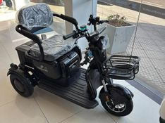 Conduzza Triciclo Sydney 2025/2025 COVEL VEICULOS ENCANTADO / Carros no Vale