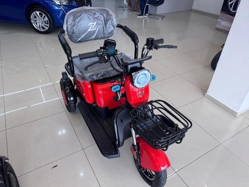 Conduzza Triciclo Sydney 2025/2025 COVEL VEICULOS ENCANTADO / Carros no Vale Conduzza Triciclo Sydney 2025/2025 COVEL VEICULOS ENCANTADO / Carros no Vale