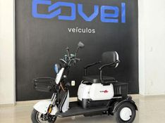 Conduzza Triciclo Sydney 2025/2025 COVEL VEICULOS ENCANTADO / Carros no Vale