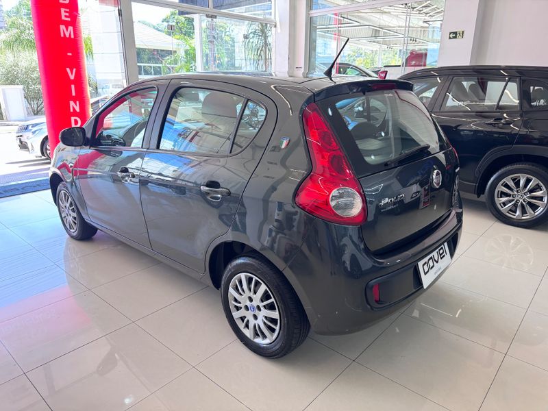 Fiat Palio Attractiv 1.0 2013/2014 COVEL VEICULOS ENCANTADO / Carros no Vale