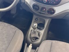 Fiat Palio Attractiv 1.0 2013/2014 COVEL VEICULOS ENCANTADO / Carros no Vale