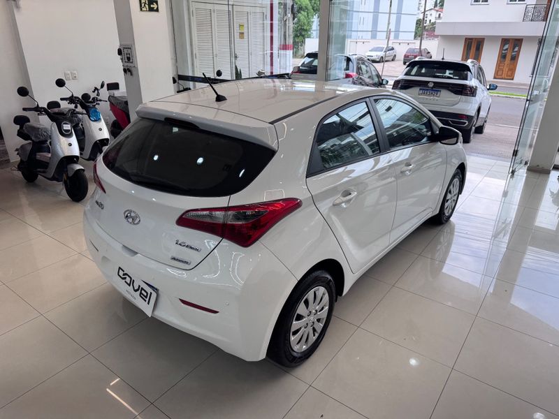 Hyundai Hb20 1.6 Comfort Plus 2014/2015 COVEL VEICULOS ENCANTADO / Carros no Vale