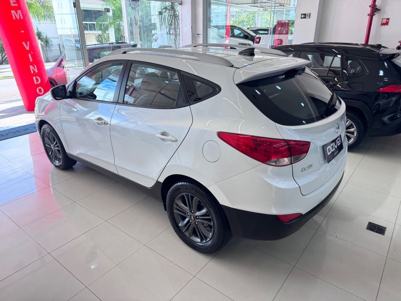 Hyundai Ix35 2.0 Mpfi Gl 16v 2021/2022 COVEL VEICULOS ENCANTADO / Carros no Vale