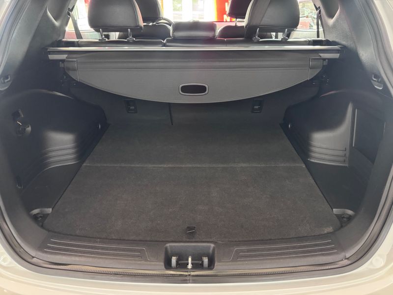 Hyundai Ix35 2.0 Mpfi Gl 16v 2021/2022 COVEL VEICULOS ENCANTADO / Carros no Vale