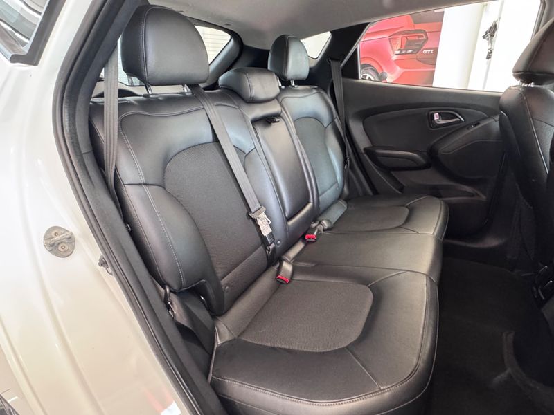 Hyundai Ix35 2.0 Mpfi Gl 16v 2021/2022 COVEL VEICULOS ENCANTADO / Carros no Vale