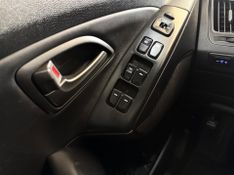 Hyundai Ix35 Gl 2.0 16v 2wd 2017/2018 COVEL VEICULOS ENCANTADO / Carros no Vale