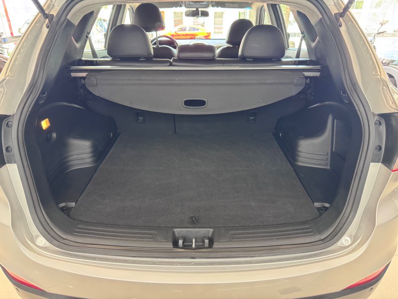 Hyundai Ix35 Gl 2.0 16v 2wd 2017/2018 COVEL VEICULOS ENCANTADO / Carros no Vale