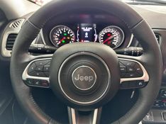 Jeep Compass 2.0 16v Sport 2019/2019 COVEL VEICULOS ENCANTADO / Carros no Vale