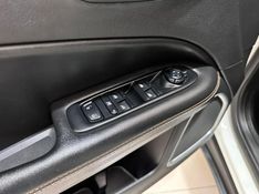 Jeep Compass 2.0 16v Sport 2019/2019 COVEL VEICULOS ENCANTADO / Carros no Vale