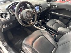 Jeep Compass 2.0 16v Sport 2019/2019 COVEL VEICULOS ENCANTADO / Carros no Vale