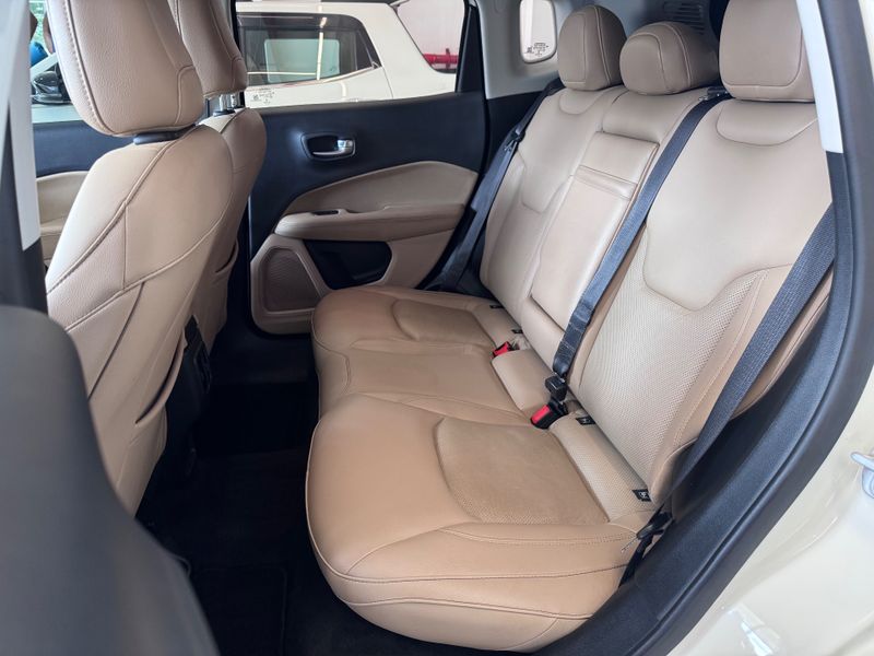 Jeep Compass Limited 2.0 4×2 16v 2018/2018 COVEL VEICULOS ENCANTADO / Carros no Vale