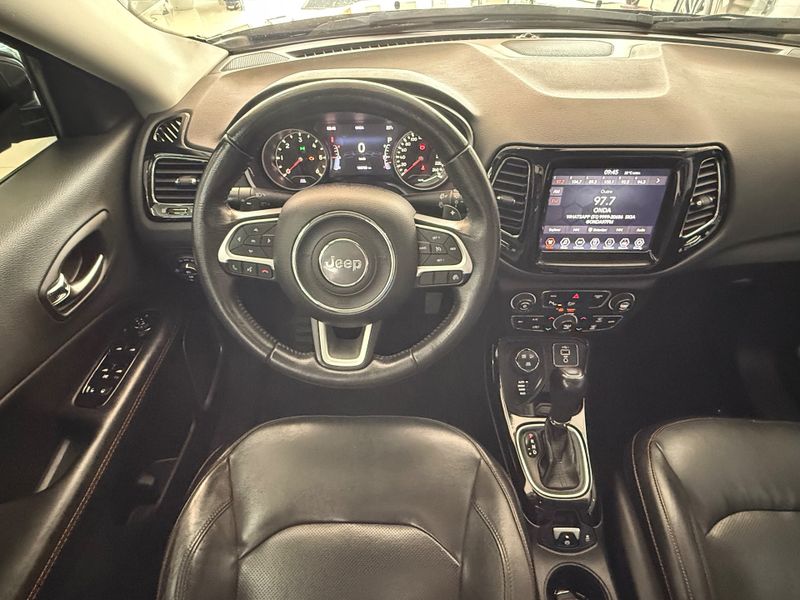 Jeep Compass Limited 2.0 4×4 16v 2020/2020 COVEL VEICULOS ENCANTADO / Carros no Vale