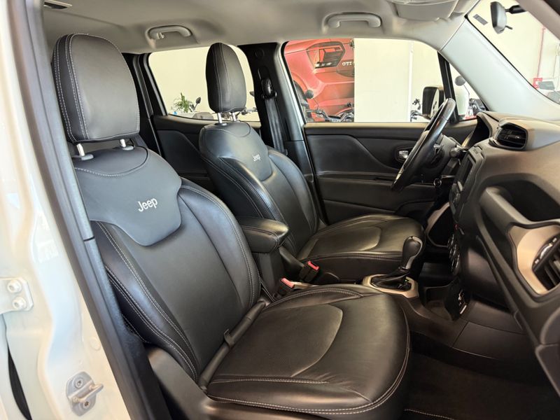 Jeep Renegade Longitude 1.8 2015/2016 COVEL VEICULOS ENCANTADO / Carros no Vale