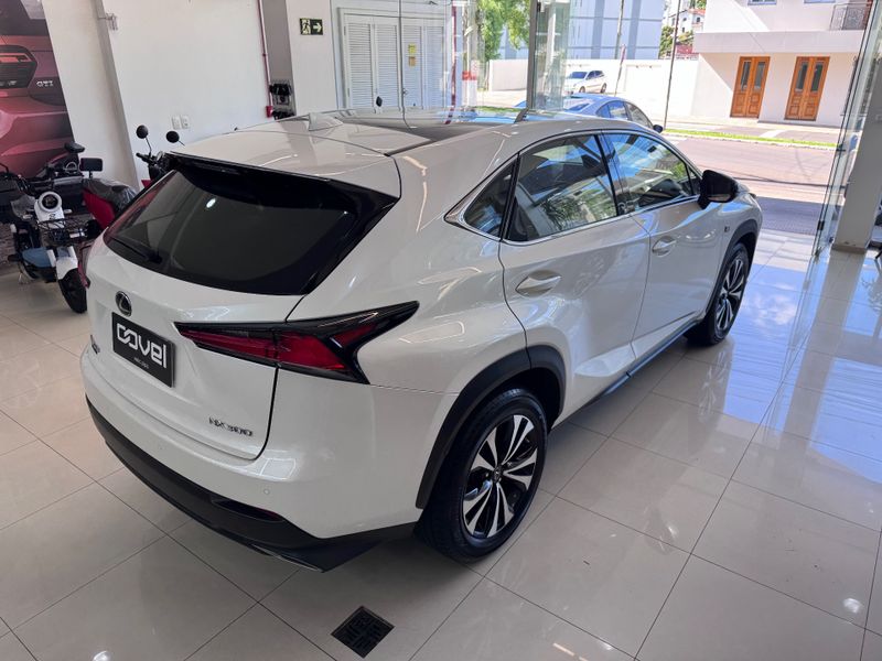 Lexus Nx300 F Sport 2018/2018 COVEL VEICULOS ENCANTADO / Carros no Vale
