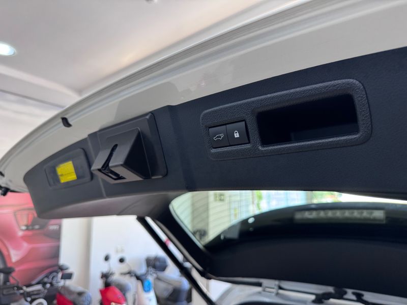 Lexus Nx300 F Sport 2018/2018 COVEL VEICULOS ENCANTADO / Carros no Vale