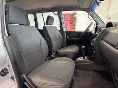 Mitsubishi Pajero Tr4 Fl 2wd Hp 2013/2013 COVEL VEICULOS ENCANTADO / Carros no Vale