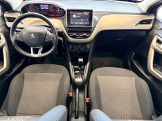 Peugeot 2008 Allure 1.6 16v 2018/2019 COVEL VEICULOS ENCANTADO / Carros no Vale