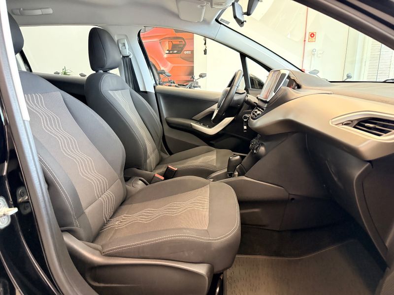 Peugeot 2008 Allure 1.6 16v 2018/2019 COVEL VEICULOS ENCANTADO / Carros no Vale Peugeot 2008 Allure 1.6 16v 2018/2019 COVEL VEICULOS ENCANTADO / Carros no Vale