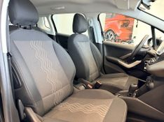 Peugeot 2008 Allure 1.6 16v 2018/2019 COVEL VEICULOS ENCANTADO / Carros no Vale