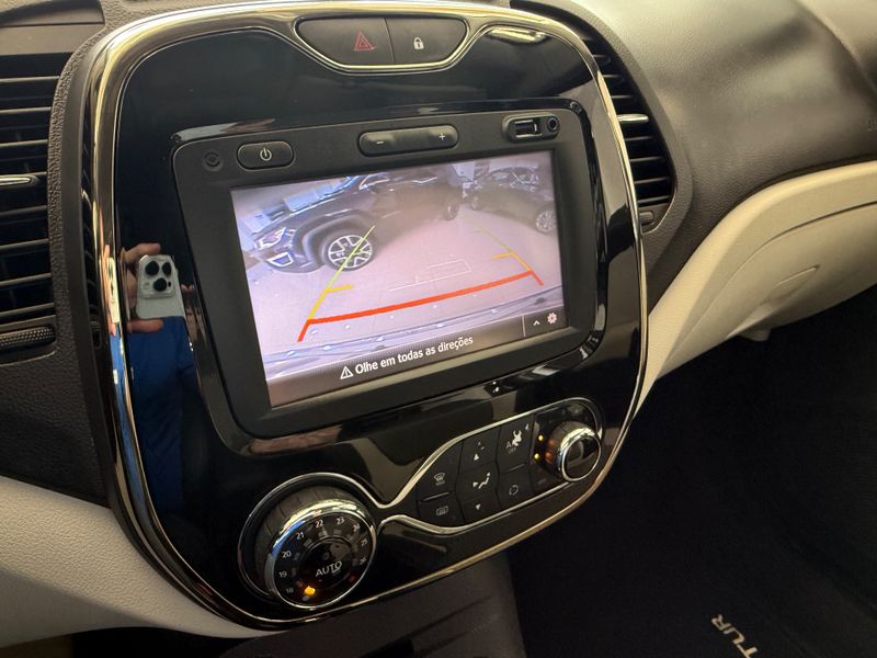 Renault Captur Intense 1.6 16v 2018/2018 COVEL VEICULOS ENCANTADO / Carros no Vale