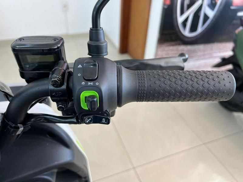 Sudu A4 2025/2025 COVEL VEICULOS ENCANTADO / Carros no Vale Sudu A4 2025/2025 COVEL VEICULOS ENCANTADO / Carros no Vale