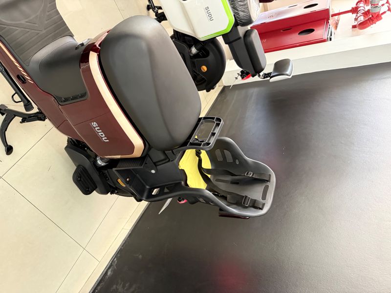 Sudu A4 2025/2025 COVEL VEICULOS ENCANTADO / Carros no Vale Sudu A4 2025/2025 COVEL VEICULOS ENCANTADO / Carros no Vale