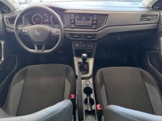 Volkswagen Polo Track 1.0 12v 2023/2023 COVEL VEICULOS ENCANTADO / Carros no Vale