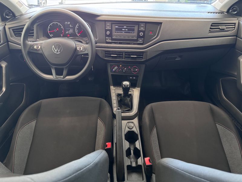 Volkswagen Polo Track 1.0 12v 2023/2023 COVEL VEICULOS ENCANTADO / Carros no Vale