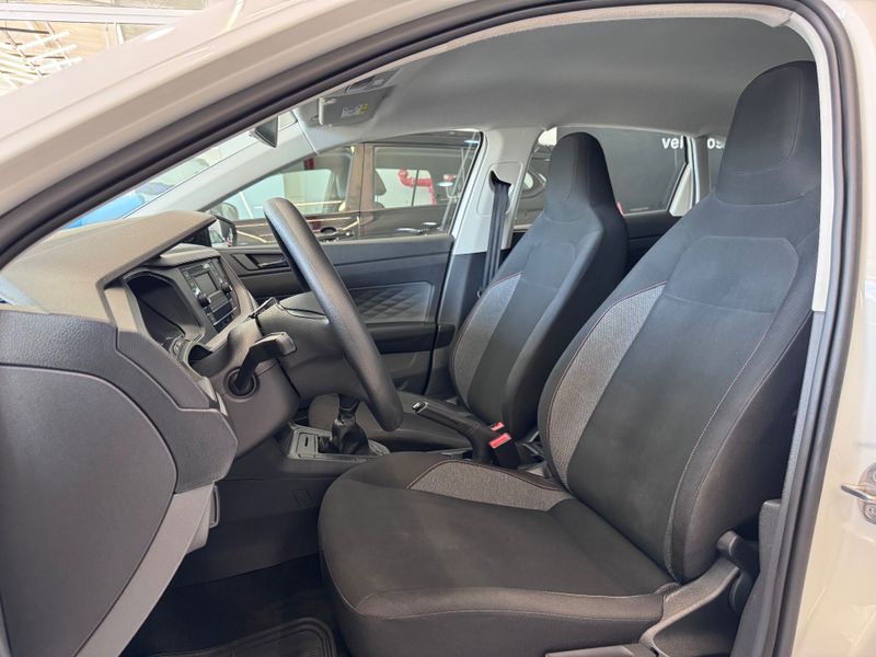 Volkswagen Polo Track 1.0 12v 2023/2023 COVEL VEICULOS ENCANTADO / Carros no Vale